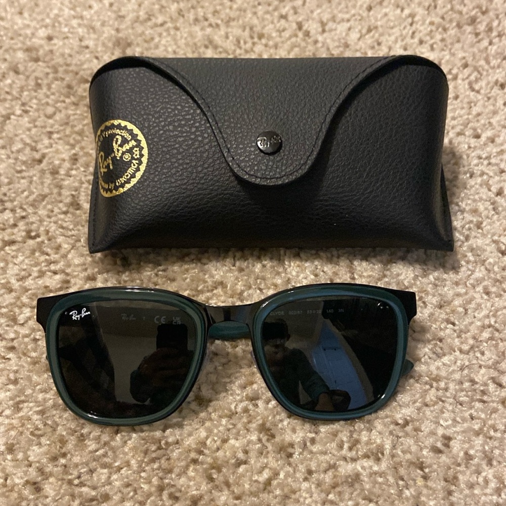 New Rayban Clyde Sunglasses